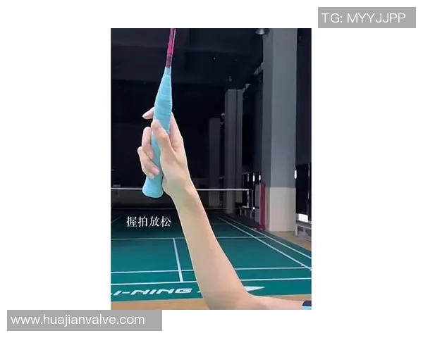 羽毛球新手必看：轻松掌握节奏与技巧的入门指南